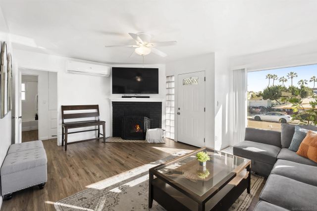 5111 Mission Blvd, San Diego, CA 92109