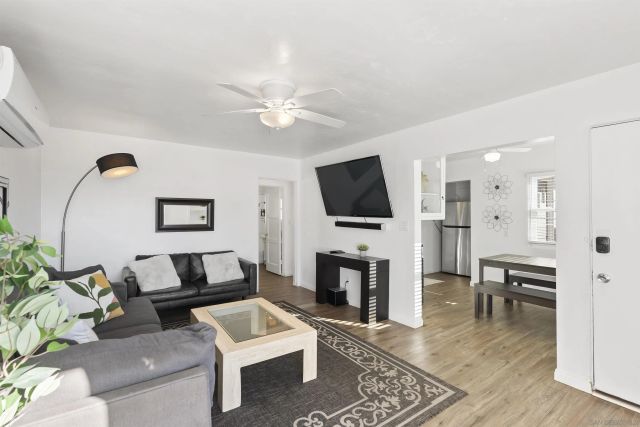 5111 Mission Blvd, San Diego, CA 92109