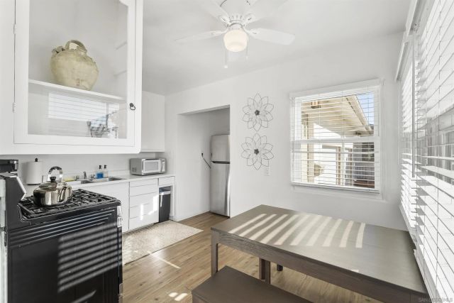 5111 Mission Blvd, San Diego, CA 92109