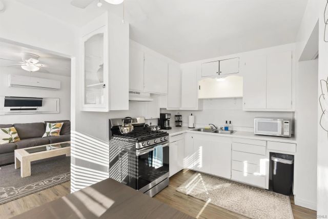 5111 Mission Blvd, San Diego, CA 92109