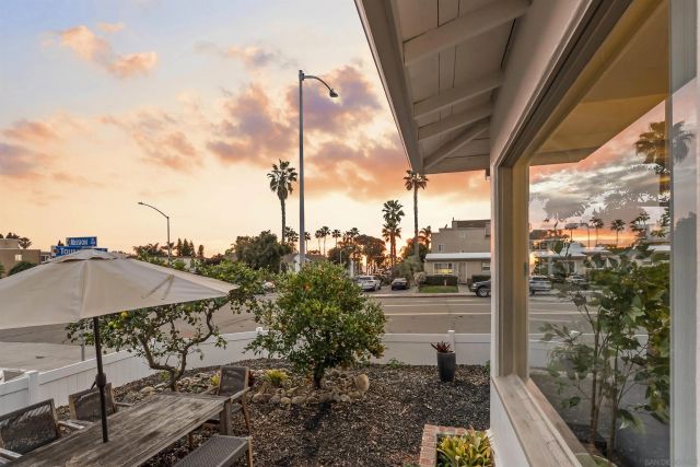 5111 Mission Blvd, San Diego, CA 92109