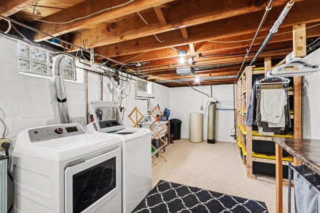 1813 Paddington Road, Kalamazoo City, MI 49001