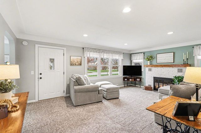 1813 Paddington Road, Kalamazoo City, MI 49001