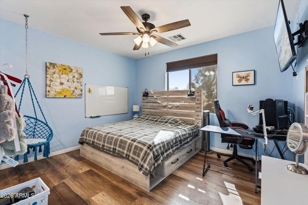 Image 10 of property listing at 9023 S DEAN Road, Buckeye, AZ 85326