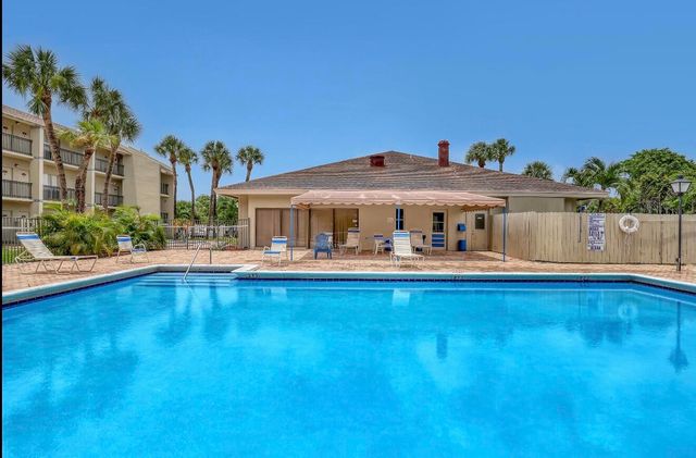1500 N Congress Avenue C30, West Palm Beach, FL 33401