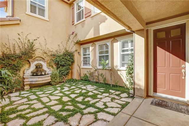 15180 Willow Wood Lane, Fontana, CA 92336