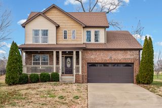313 Ivy Bend Cir, Clarksville, TN 37043