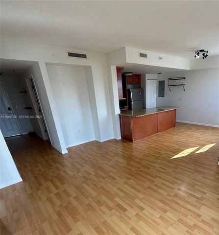 1627 SW 37th Ave 701, Miami, FL 33145