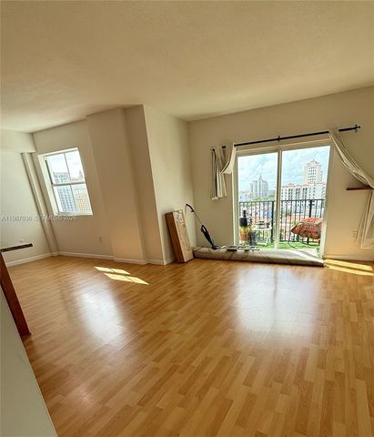 1627 SW 37th Ave 701, Miami, FL 33145