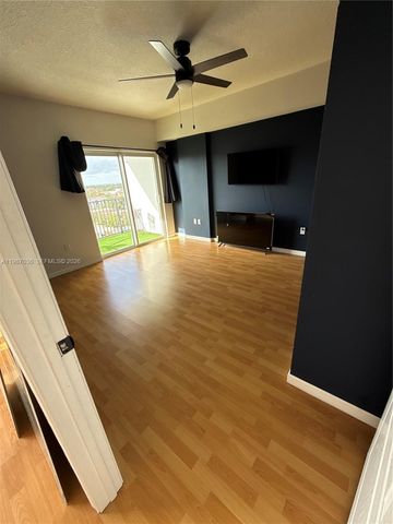 1627 SW 37th Ave 701, Miami, FL 33145