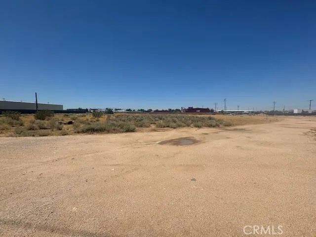 13630 Central, Apple Valley, CA 92307