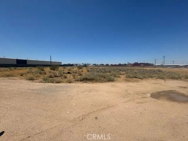 13630 Central, Apple Valley, CA 92307