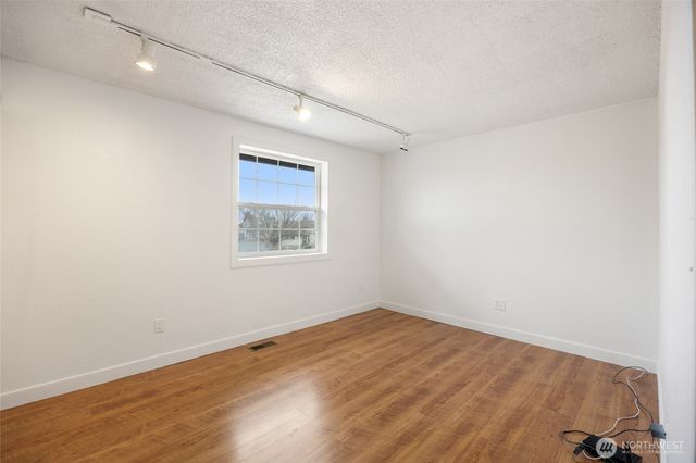 234 N Manzanita Street, Moses Lake, WA 98837