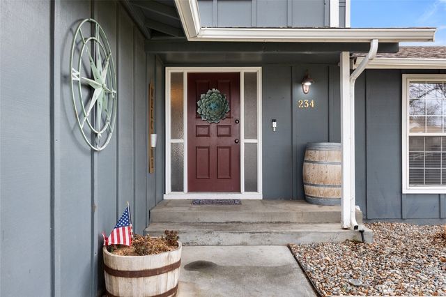 234 N Manzanita Street, Moses Lake, WA 98837