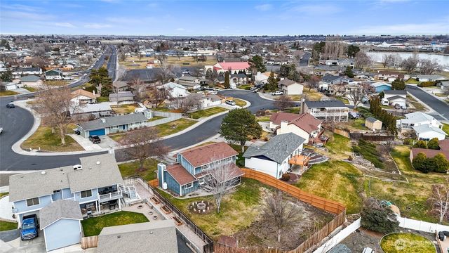 234 N Manzanita Street, Moses Lake, WA 98837
