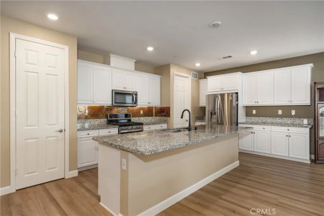 26623 Fino Court, Redlands, CA 92373