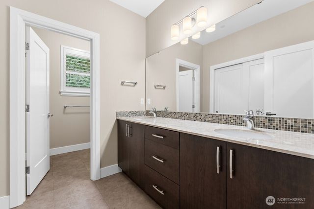 6578 Serenity Loop, Gig Harbor, WA 98335