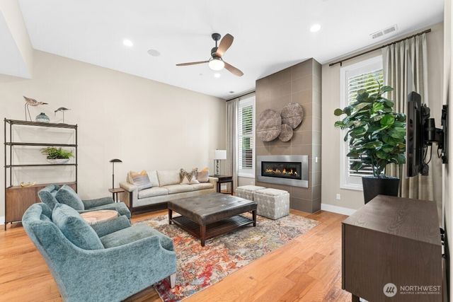 6578 Serenity Loop, Gig Harbor, WA 98335