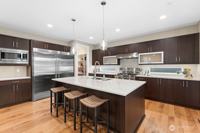 6578 Serenity Loop, Gig Harbor, WA 98335