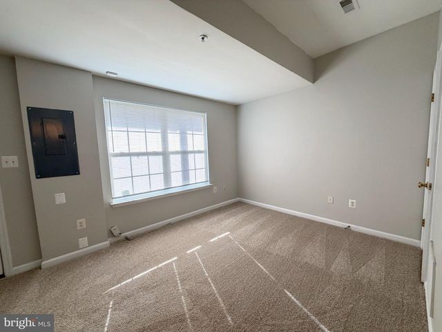 8316 GREEN GRASS RD, Laurel, MD 20724