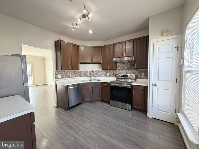 8316 GREEN GRASS RD, Laurel, MD 20724