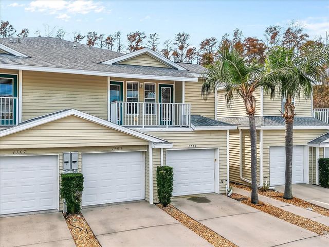 1717 HAMMOCKS AVENUE 16, Lutz, FL 33549