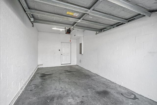 1717 HAMMOCKS AVENUE 16, Lutz, FL 33549