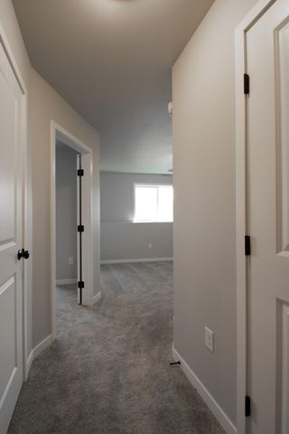 1129 Jill Drive W, West Fargo, ND 58078