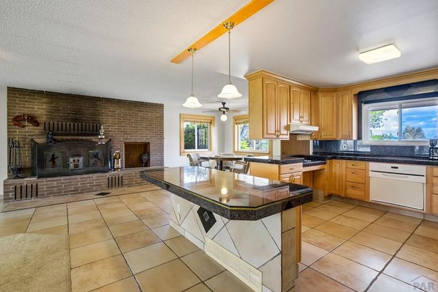 919 S Tierra Buena Dr, Pueblo West, CO 81007