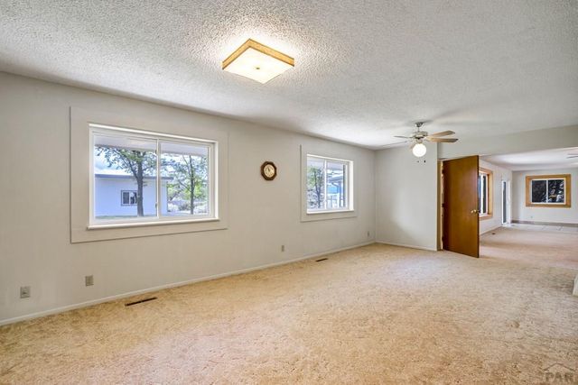 919 S Tierra Buena Dr, Pueblo West, CO 81007