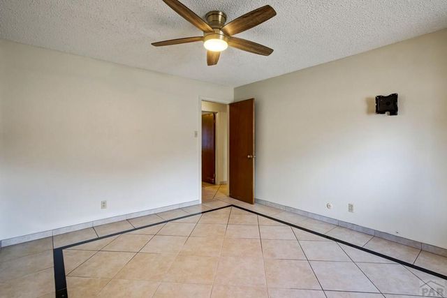 919 S Tierra Buena Dr, Pueblo West, CO 81007