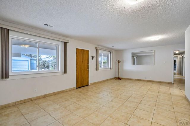 919 S Tierra Buena Dr, Pueblo West, CO 81007