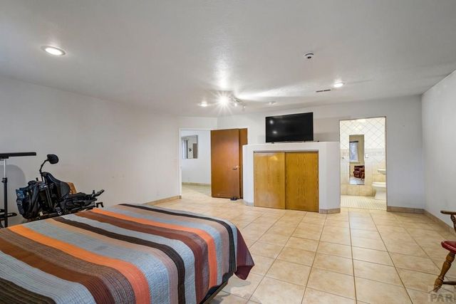 919 S Tierra Buena Dr, Pueblo West, CO 81007