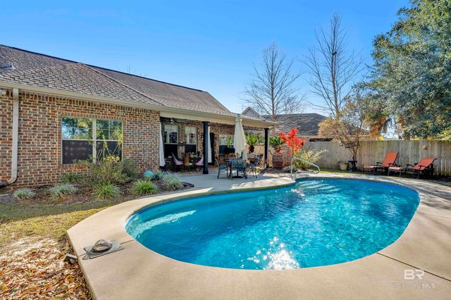 1102 Crown Walk Drive, Foley, AL 36535