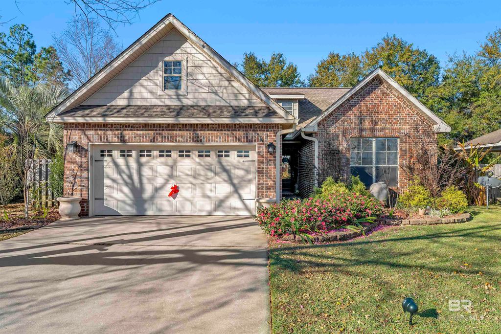 1102 Crown Walk Drive, Foley, AL 36535