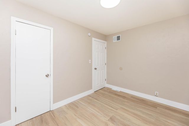 6829 Elliot Avenue S, Richfield, MN 55423