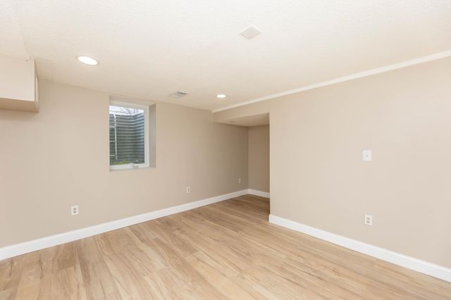 6829 Elliot Avenue S, Richfield, MN 55423