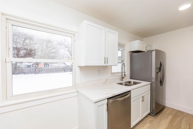 6829 Elliot Avenue S, Richfield, MN 55423