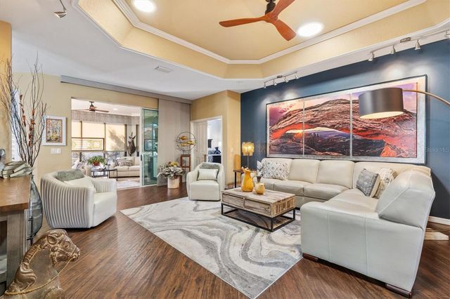 1198 READING ROAD, The Villages, FL 32163