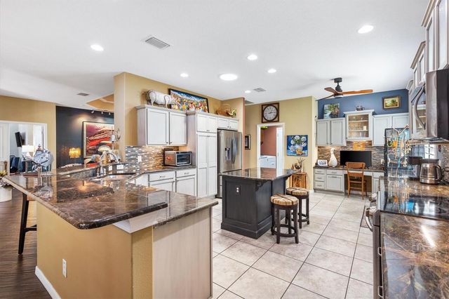 1198 READING ROAD, The Villages, FL 32163