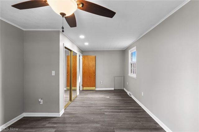 1408 N 9th Street, Martins Ferry, OH 43935