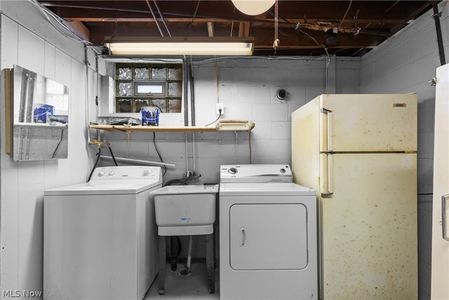 1408 N 9th Street, Martins Ferry, OH 43935