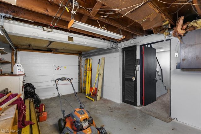 1408 N 9th Street, Martins Ferry, OH 43935