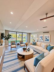 545 Oaks Lane 201, Pompano Beach, FL 33069