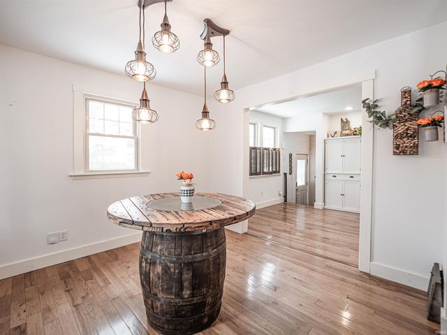 3723 Stringtown Road, Evansville, IN 47711