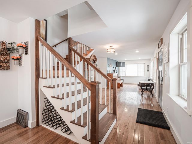 3723 Stringtown Road, Evansville, IN 47711