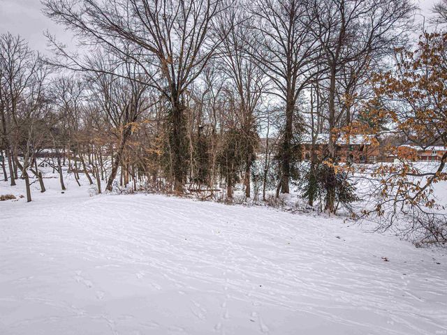 3723 Stringtown Road, Evansville, IN 47711