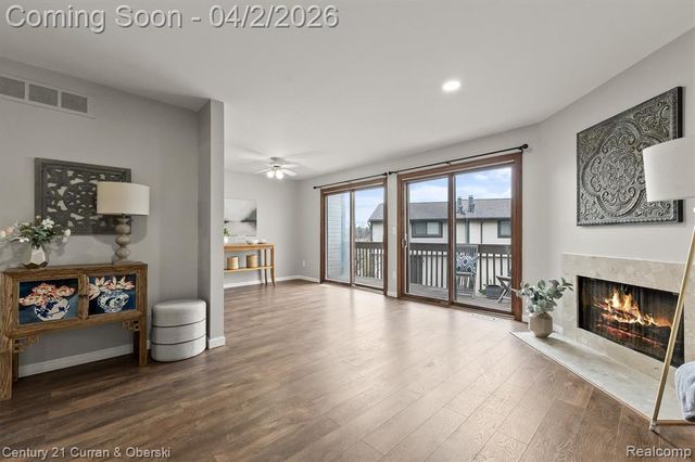 1146 Concord Court 43, Northville, MI 48167