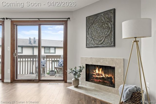 1146 Concord Court 43, Northville, MI 48167