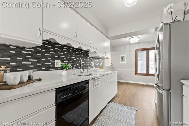 1146 Concord Court 43, Northville, MI 48167